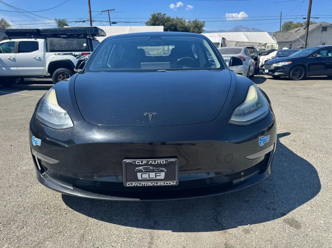 tesla model 3 2018 5YJ3E1EB3JF127875 image tesla model 3 2018 5YJ3E1EB3JF127875 image